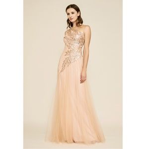 NWT Tadashi Shoji Cassini Sequin One Shoulder Gown